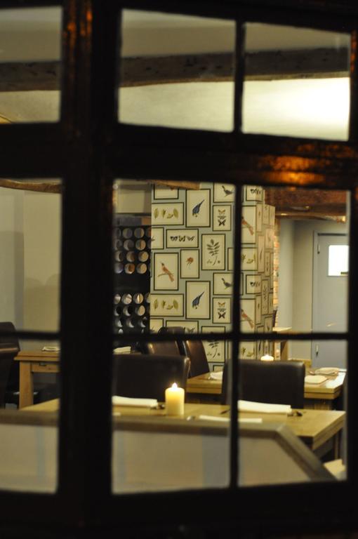 The Angel Inn Warminster Extérieur photo