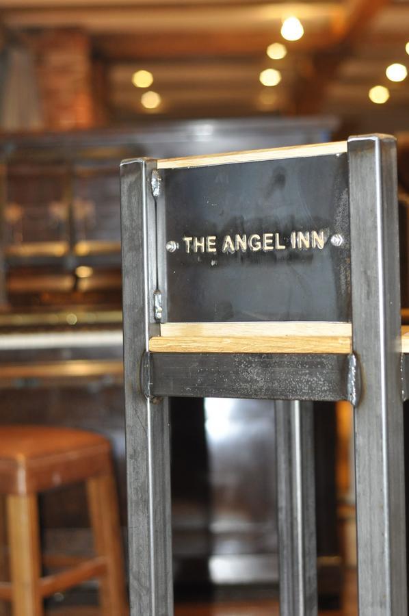 The Angel Inn Warminster Extérieur photo