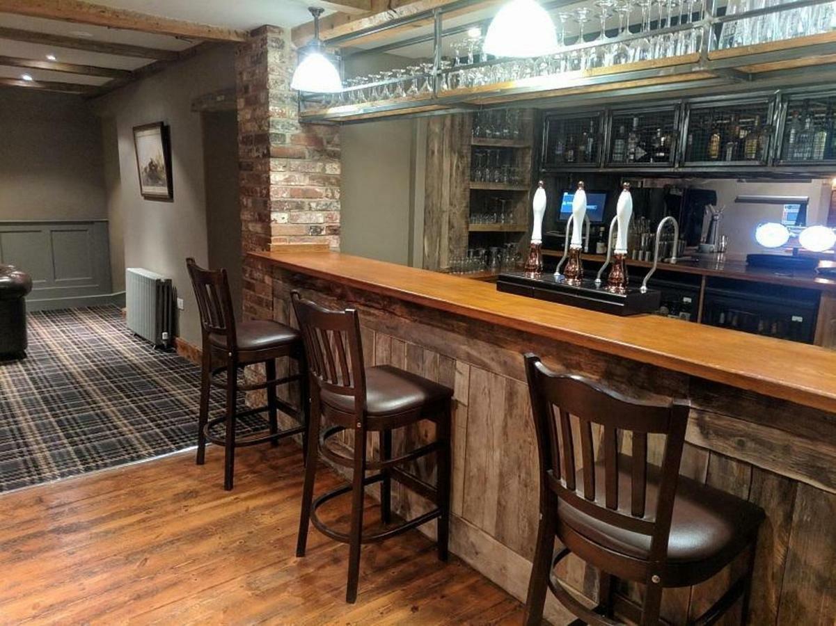 The Angel Inn Warminster Extérieur photo