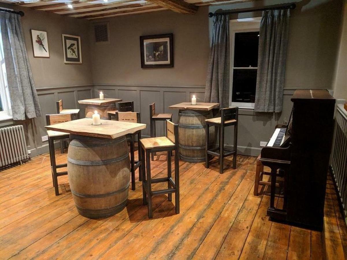 The Angel Inn Warminster Extérieur photo